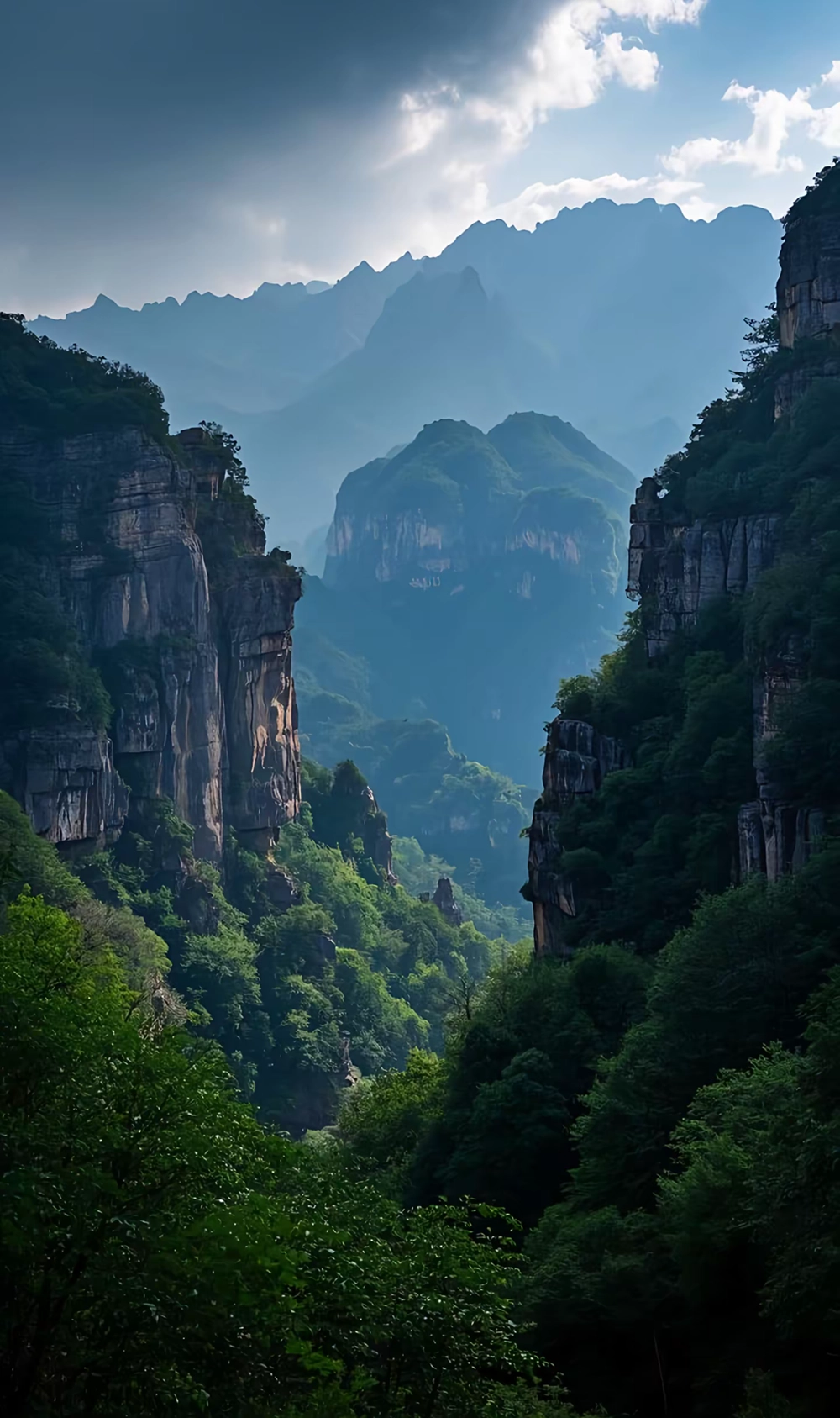 Yuntai Mountain Scenic Area (Jiaozuo)
